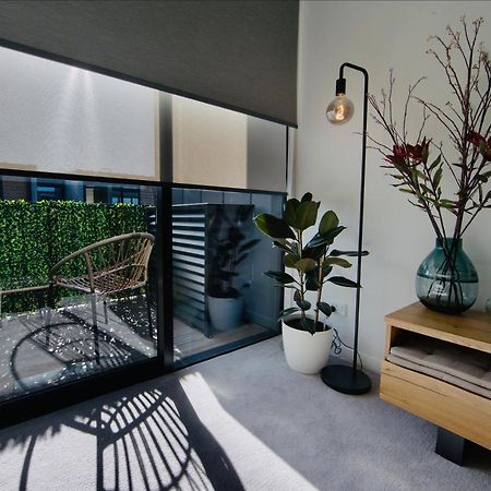 Funk In The City - Luxury Laneway Apartment With Single Garage Christchurch Extérieur photo